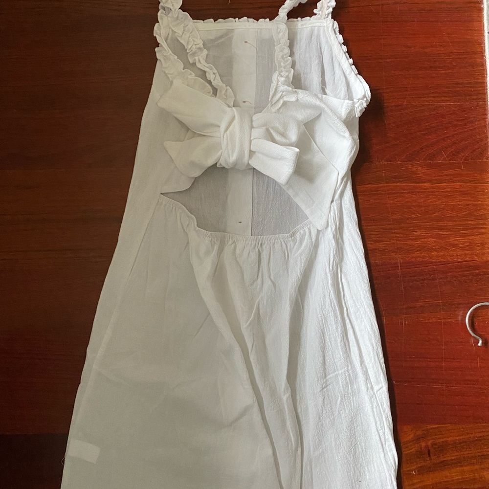 white dress